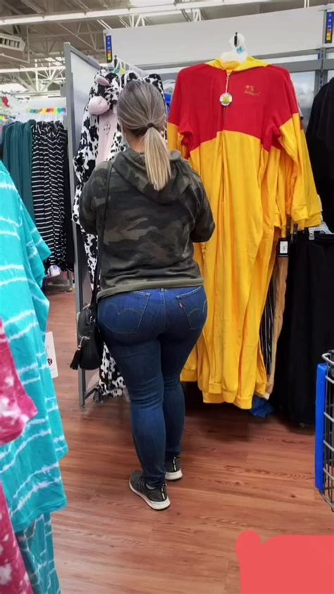 Big ass mom anal Search